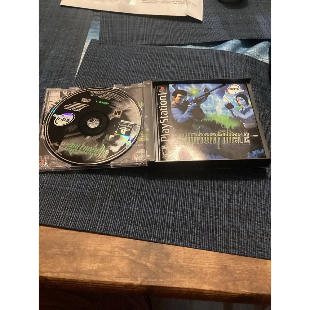 Syphon Filter 2 Sony PlayStation 1 PS1 2-Disc Set 989 Studios SCUS-94451 2000 M